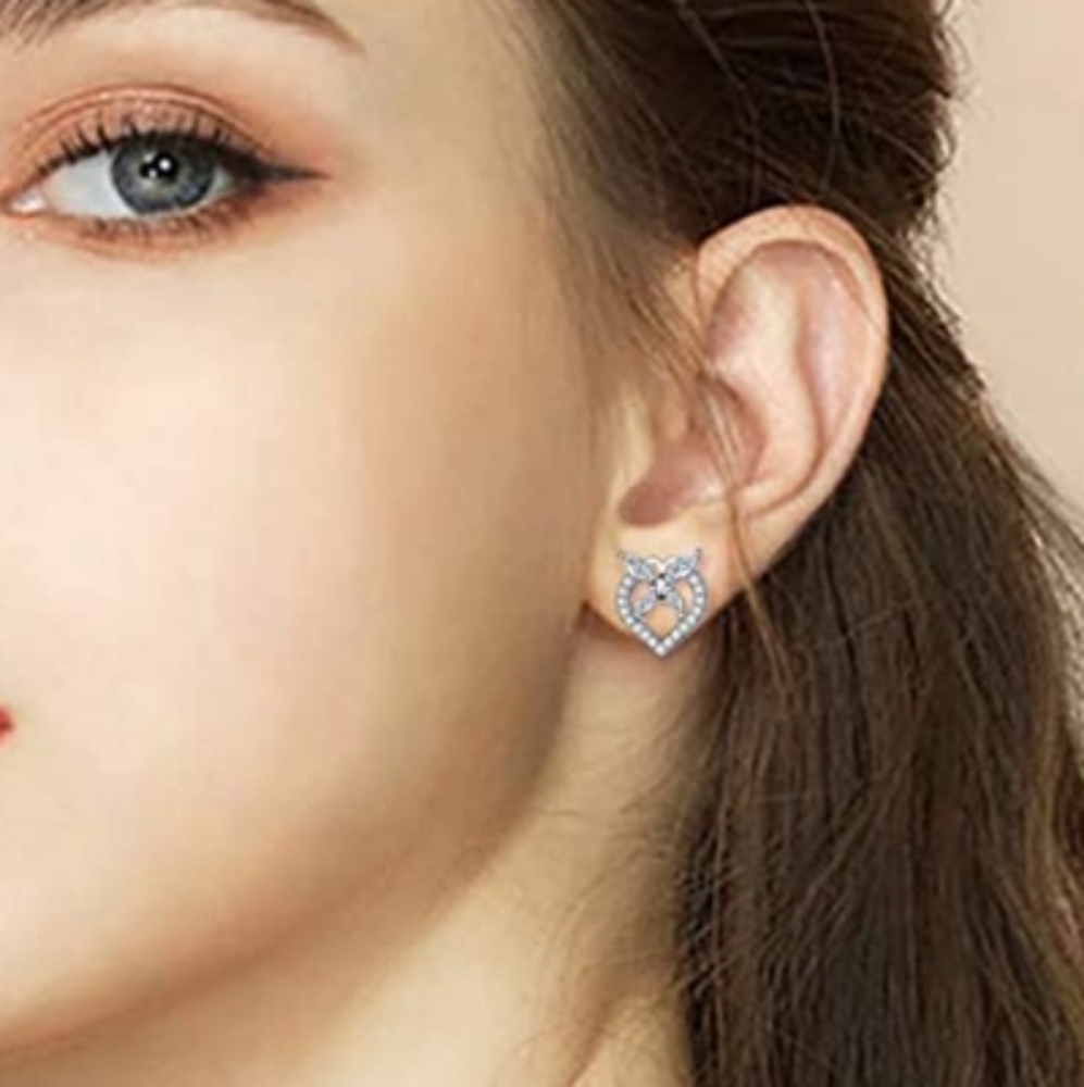 NEW Sterling Silver Butterfly Heart Stud Earrings